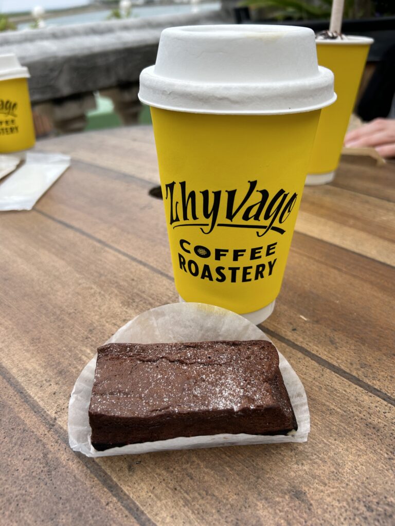 アメリカンビレッジカフェ